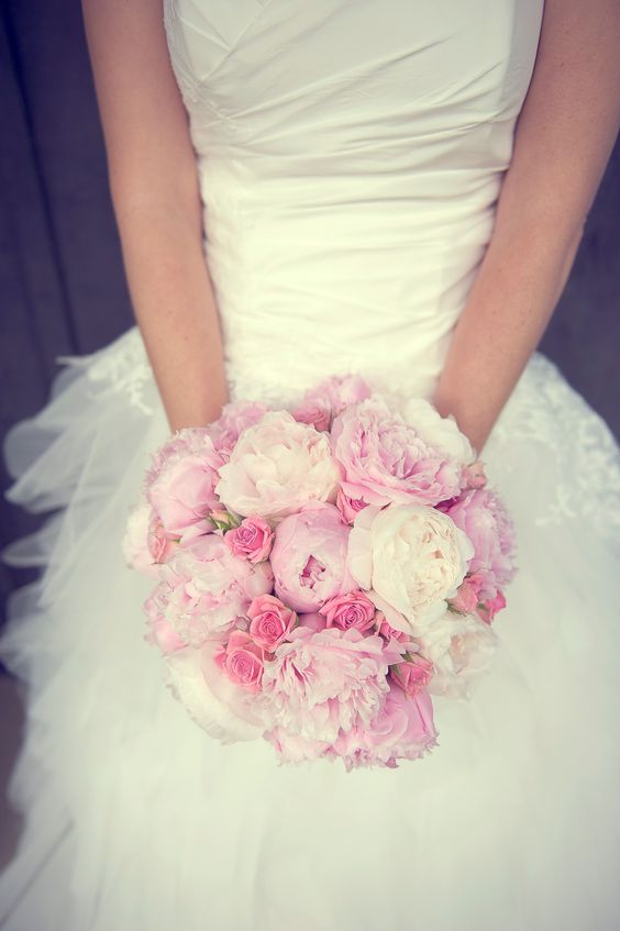 Bouquet de mariée pivoine - atelier d'ISA